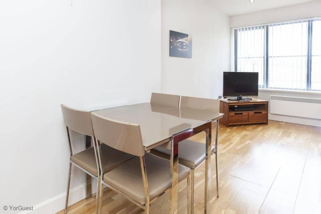Apartment 12 Popeshead Court 요크 외부 사진